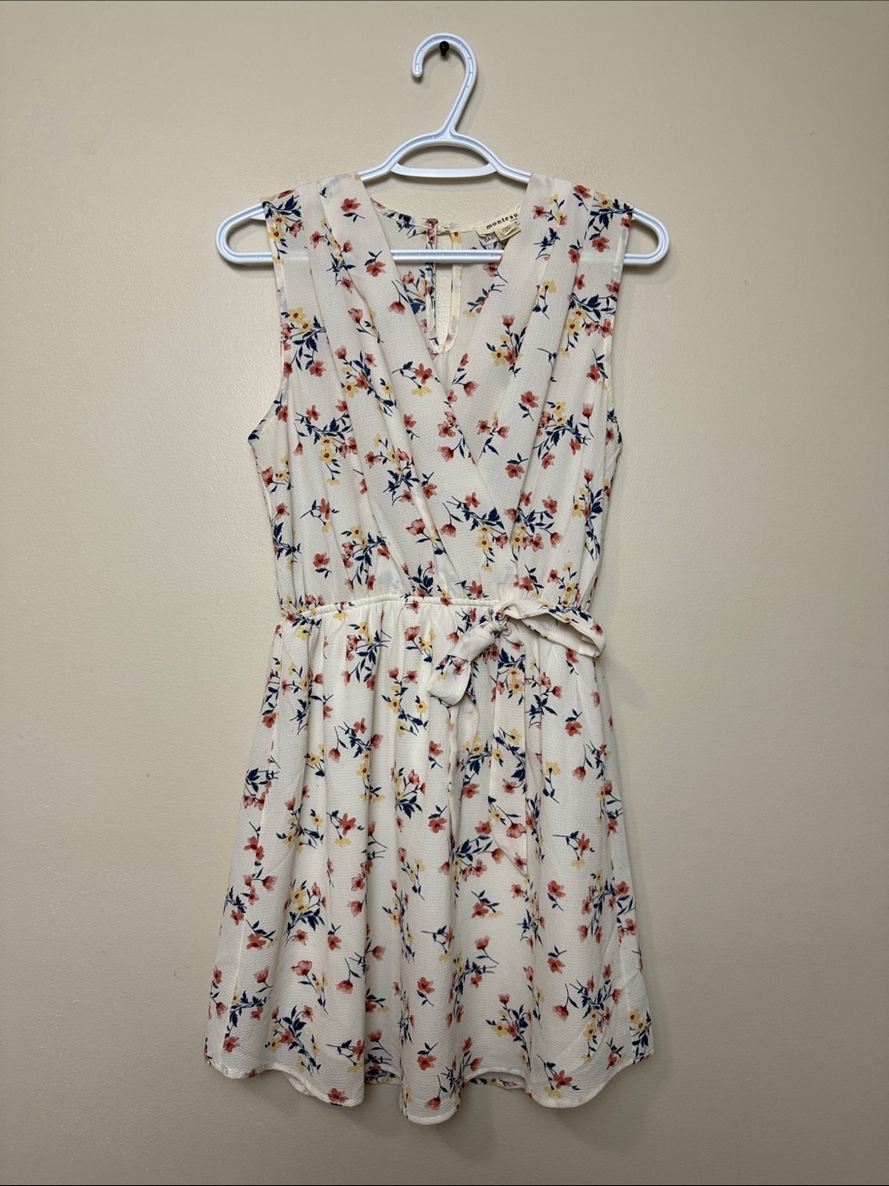 Floral Wrap V-Neck Sleeveless Dress - Cream with Multicolor Floral size M